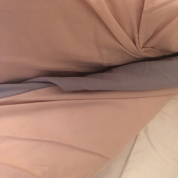 Reversible twin-xl comforter with sheet set, sham with pillow - Picture 4 of 5